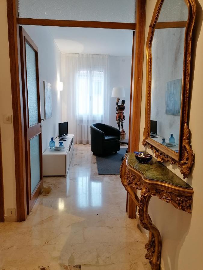 Апартаменты Casa Palazzi Венеция Экстерьер фото