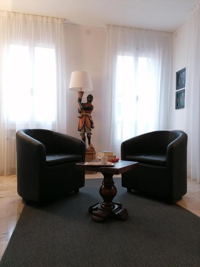 Апартаменты Casa Palazzi Венеция Экстерьер фото